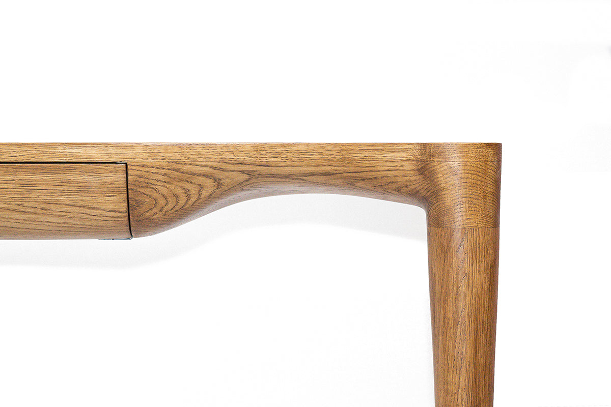 Hoja Oak Console