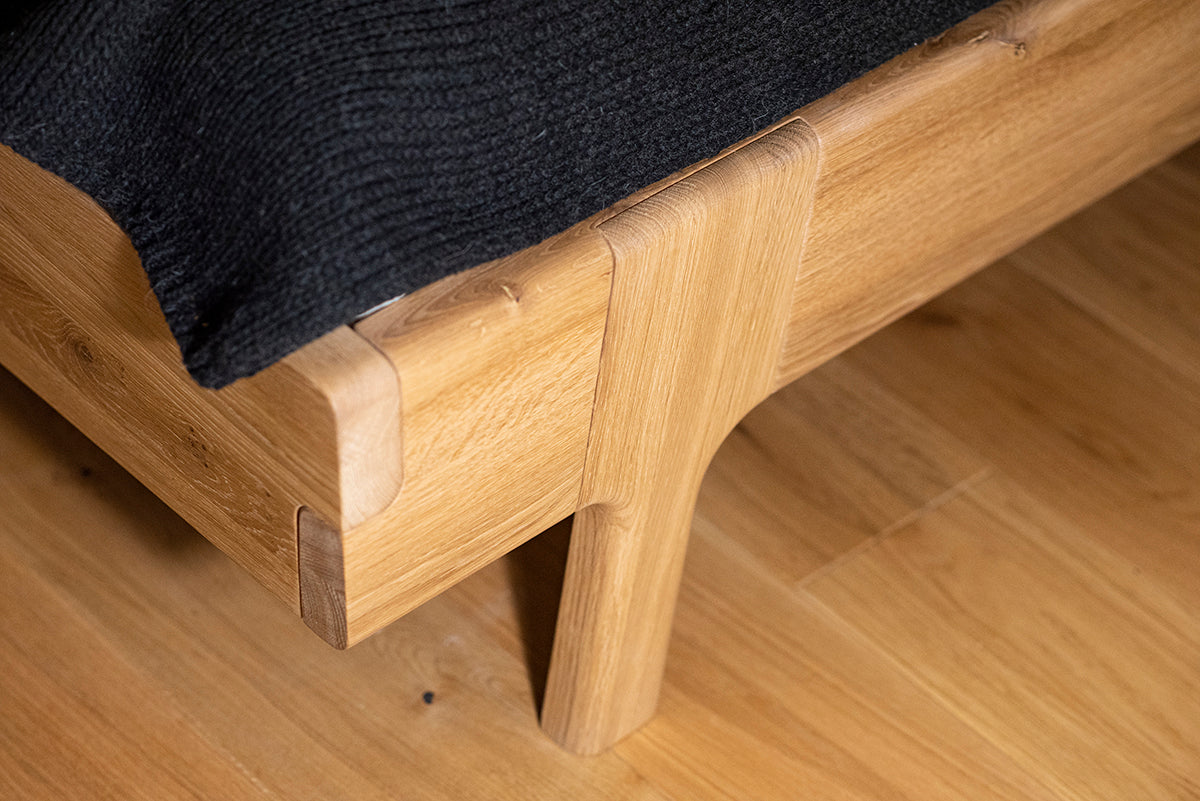 Kiko Oak Bed - WOO .Design