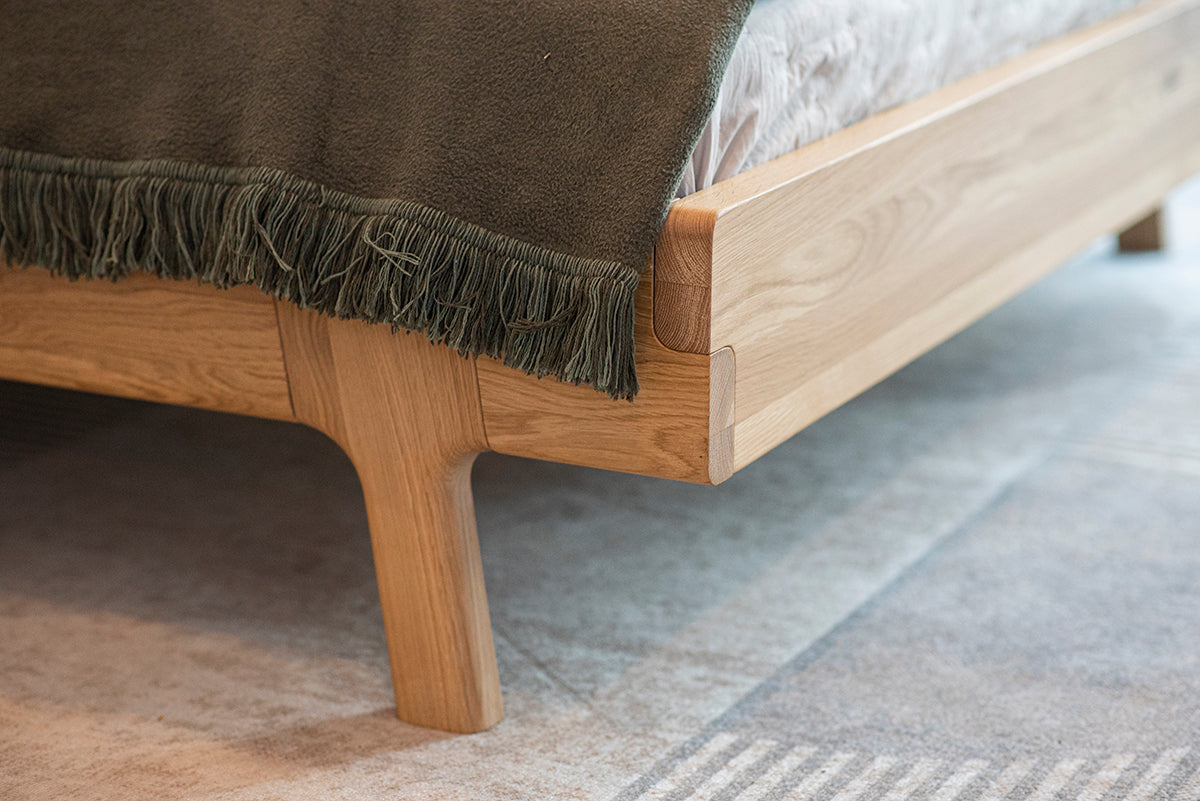 Kiko Oak Bed - WOO .Design
