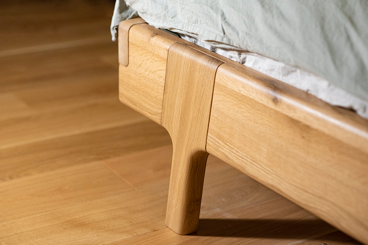 Kiko Oak Bed - WOO .Design