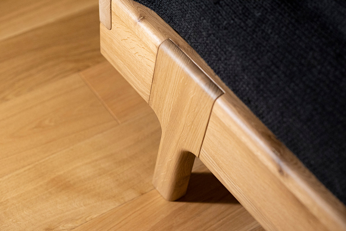 Kiko Oak Bed - WOO .Design