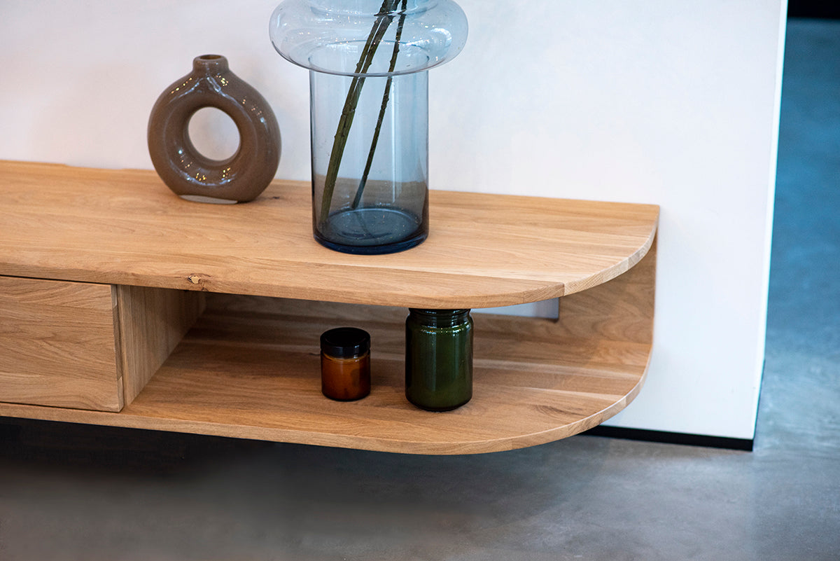 Kiko Oak TV Stand