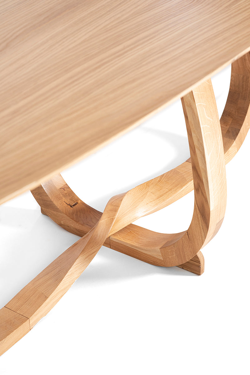 Lub Oak Dining Table