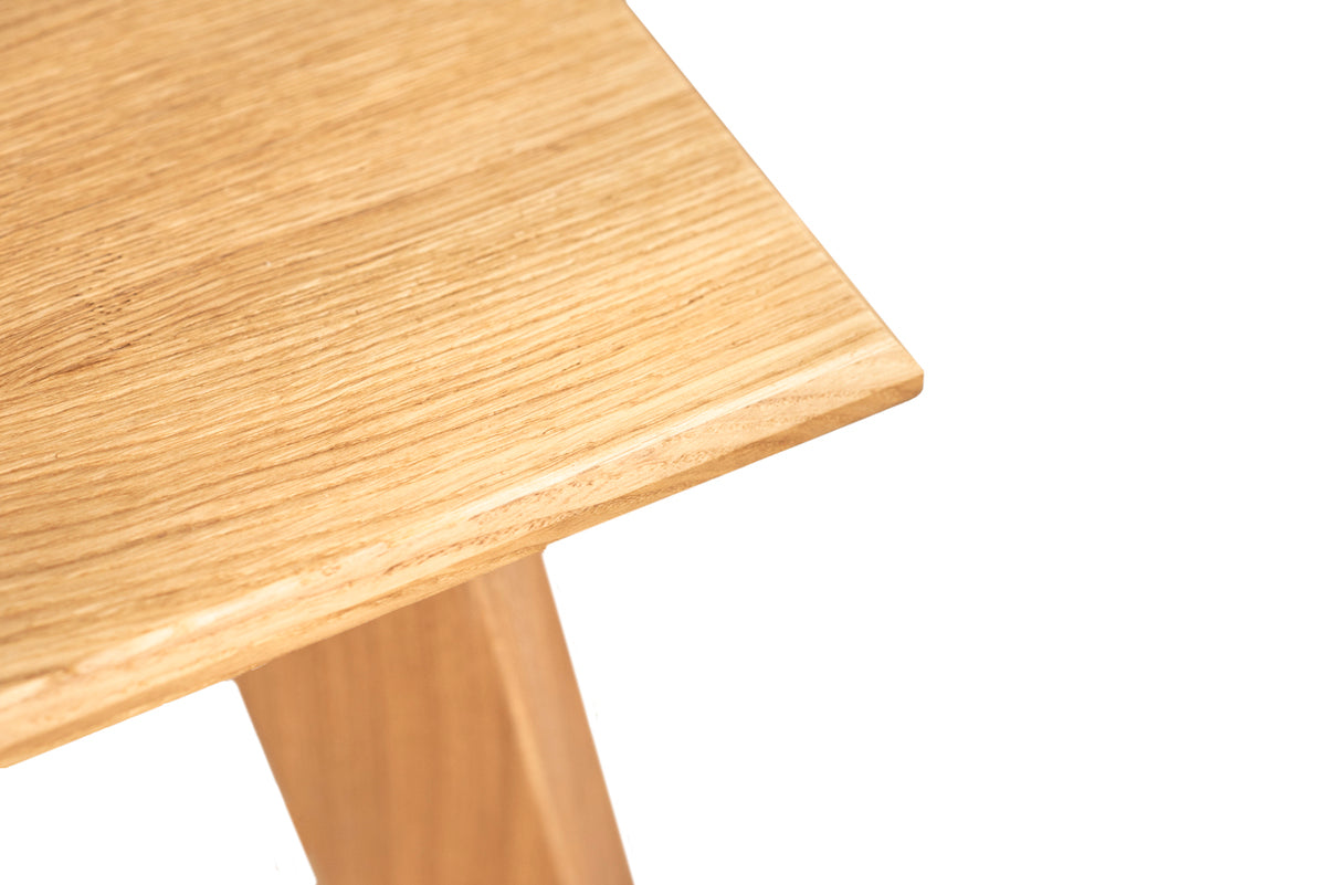 Nero Oak Dining Table - WOO .Design