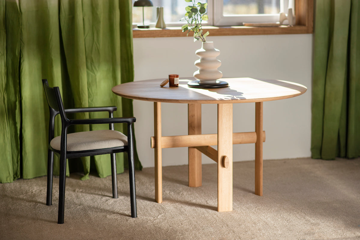 Olio Oak Round Dining Table
