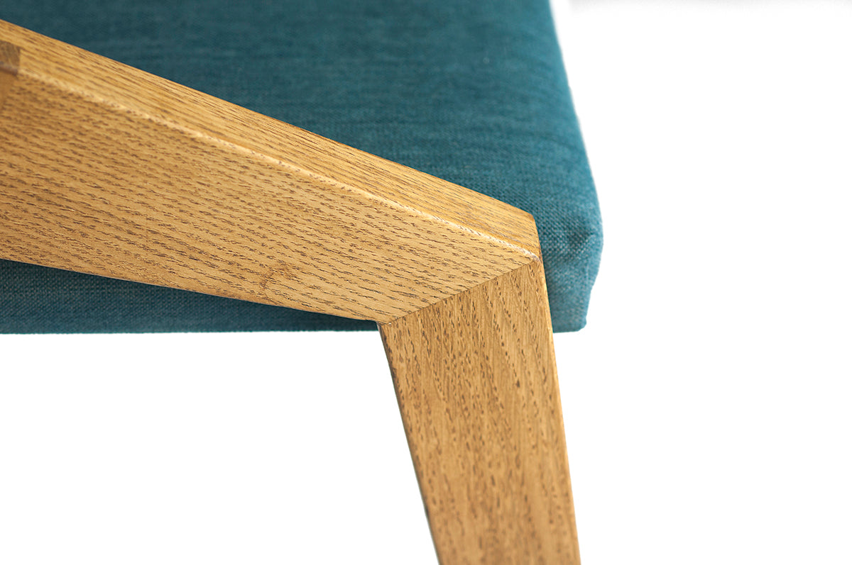 Piko Bar Stool - WOO .Design