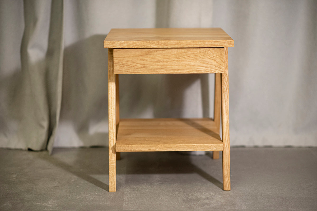 Piko Oak Bedside Table - WOO .Design