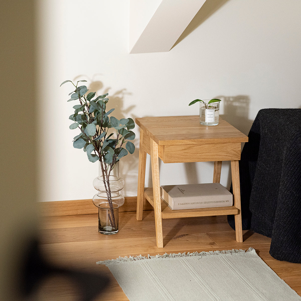 Piko Oak Bedside Table - WOO .Design