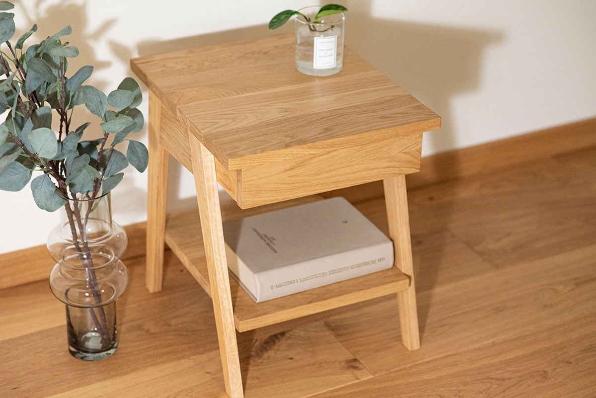 Piko Oak Bedside Table - WOO .Design