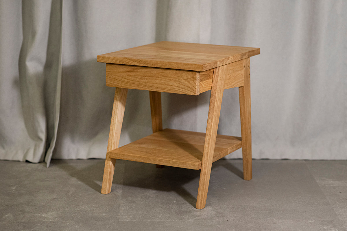 Piko Oak Bedside Table - WOO .Design
