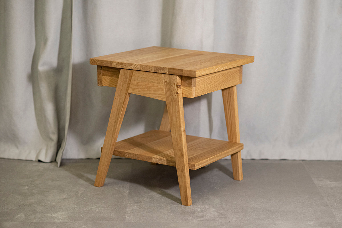 Piko Oak Bedside Table - WOO .Design
