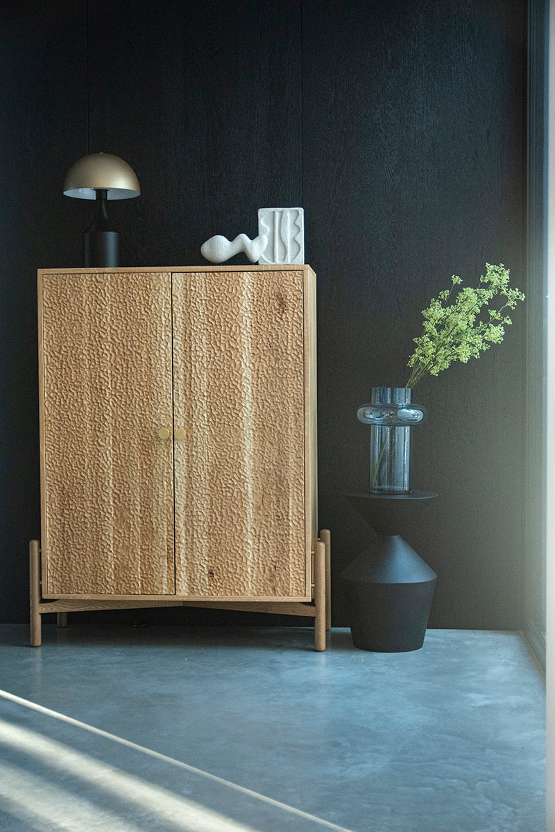 Pino Oak Cabinet