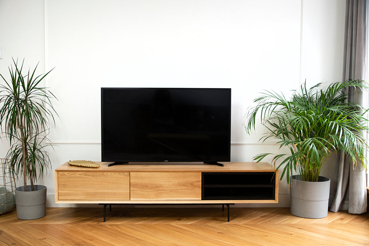 Rosto Oak TV Stand