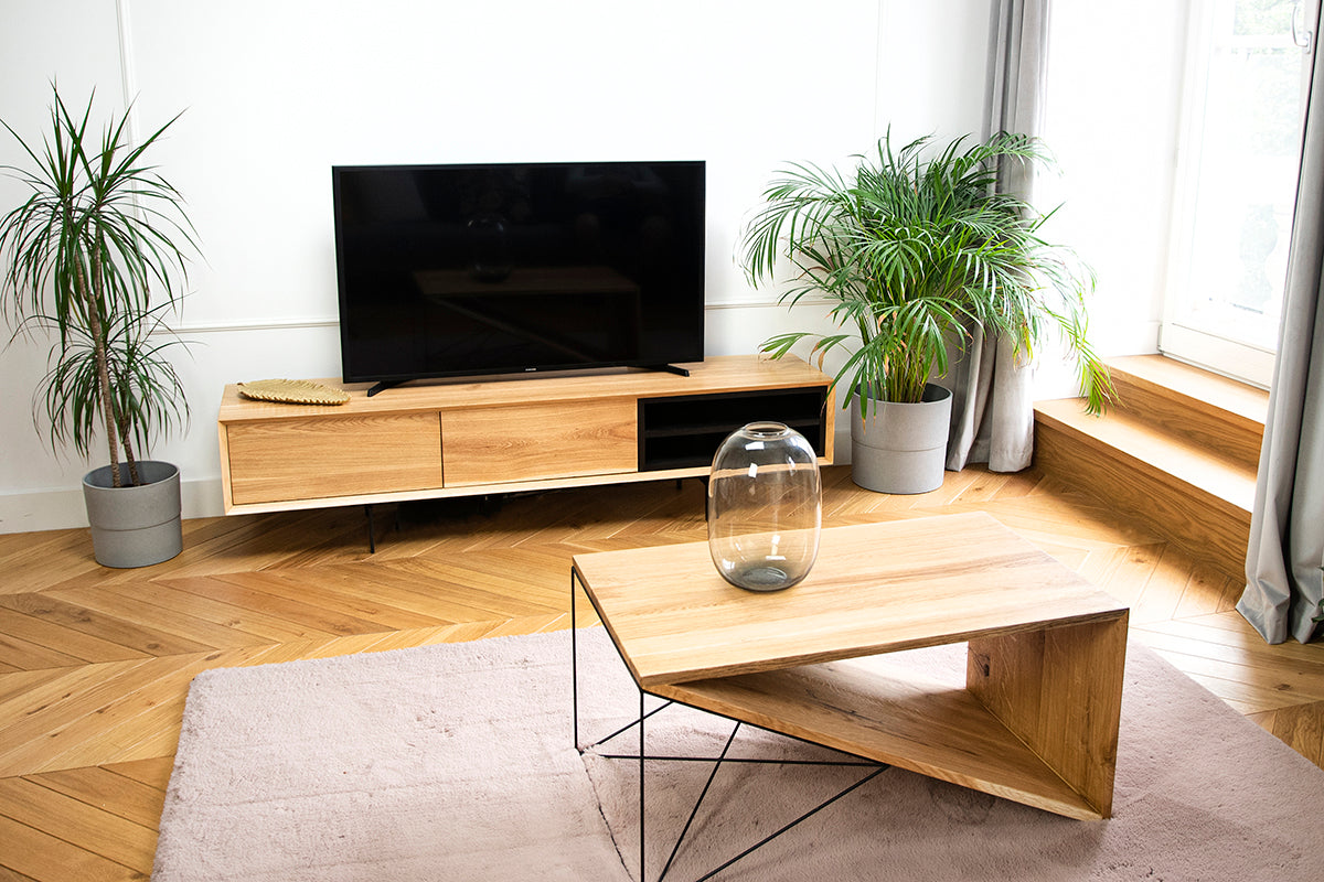 Rosto Oak TV Stand