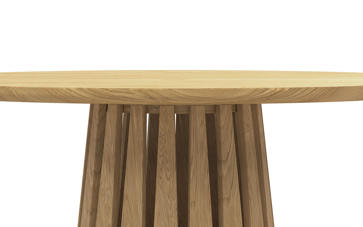 Sole Oak Round Dining Table