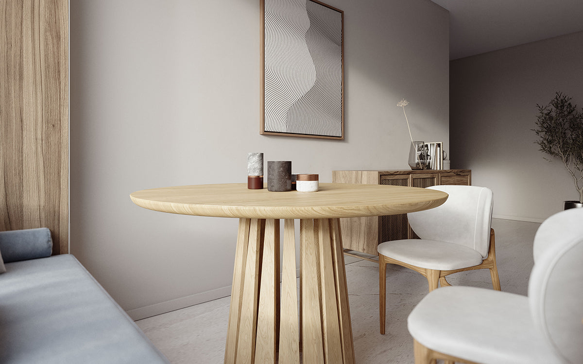 Sole Oak Round Dining Table