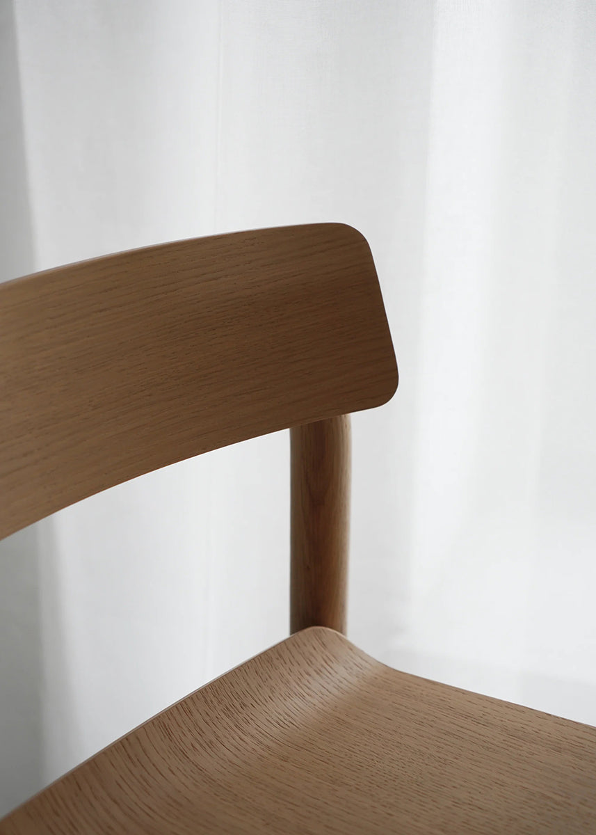 Arche Bar Stool