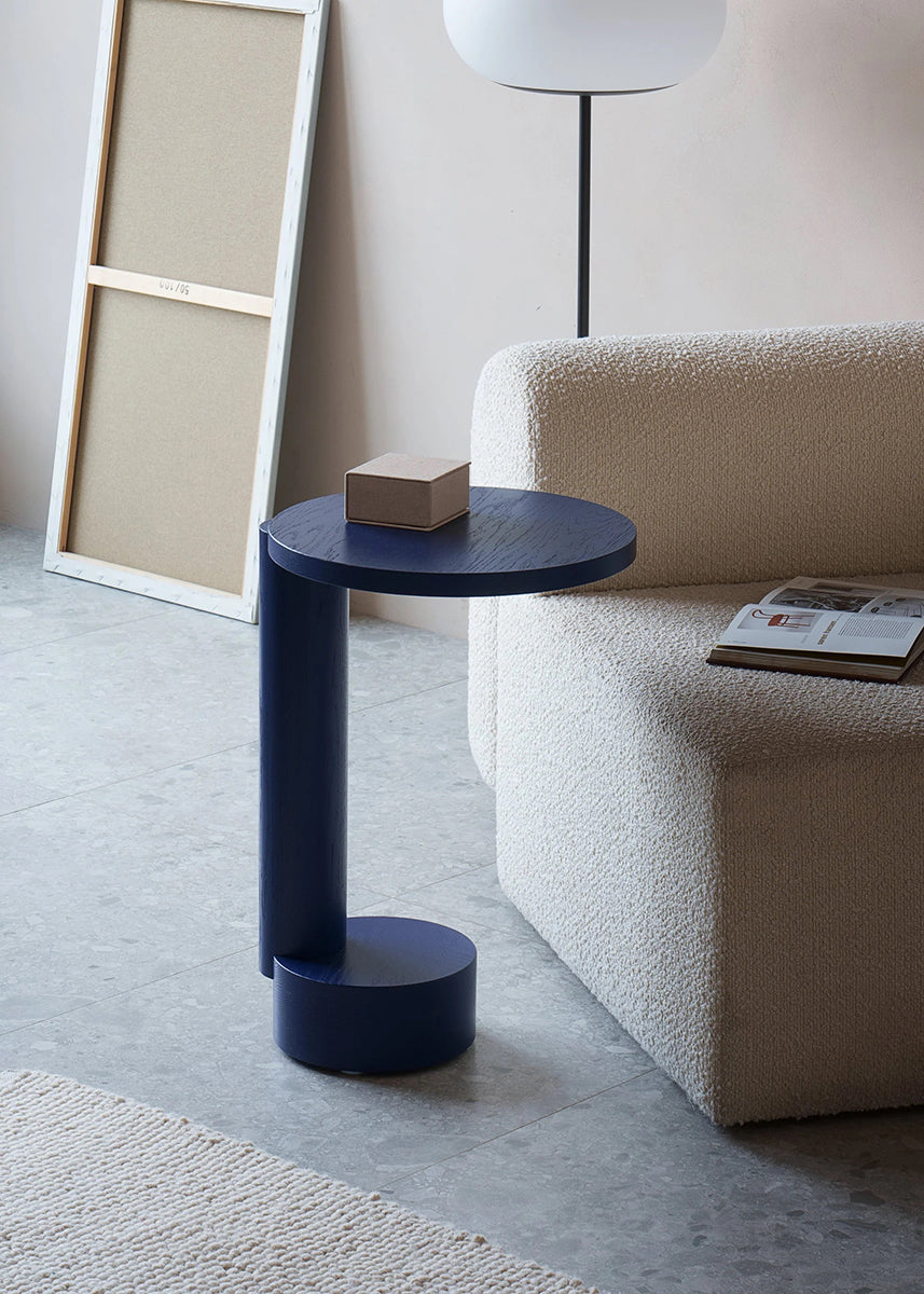 Bold Oak Wood Side Table
