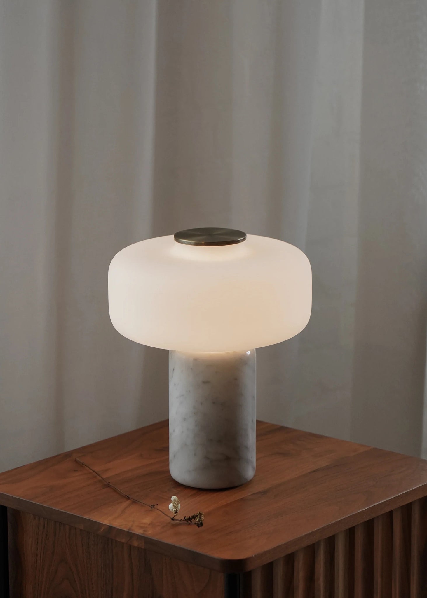 Fonte Table Lamp