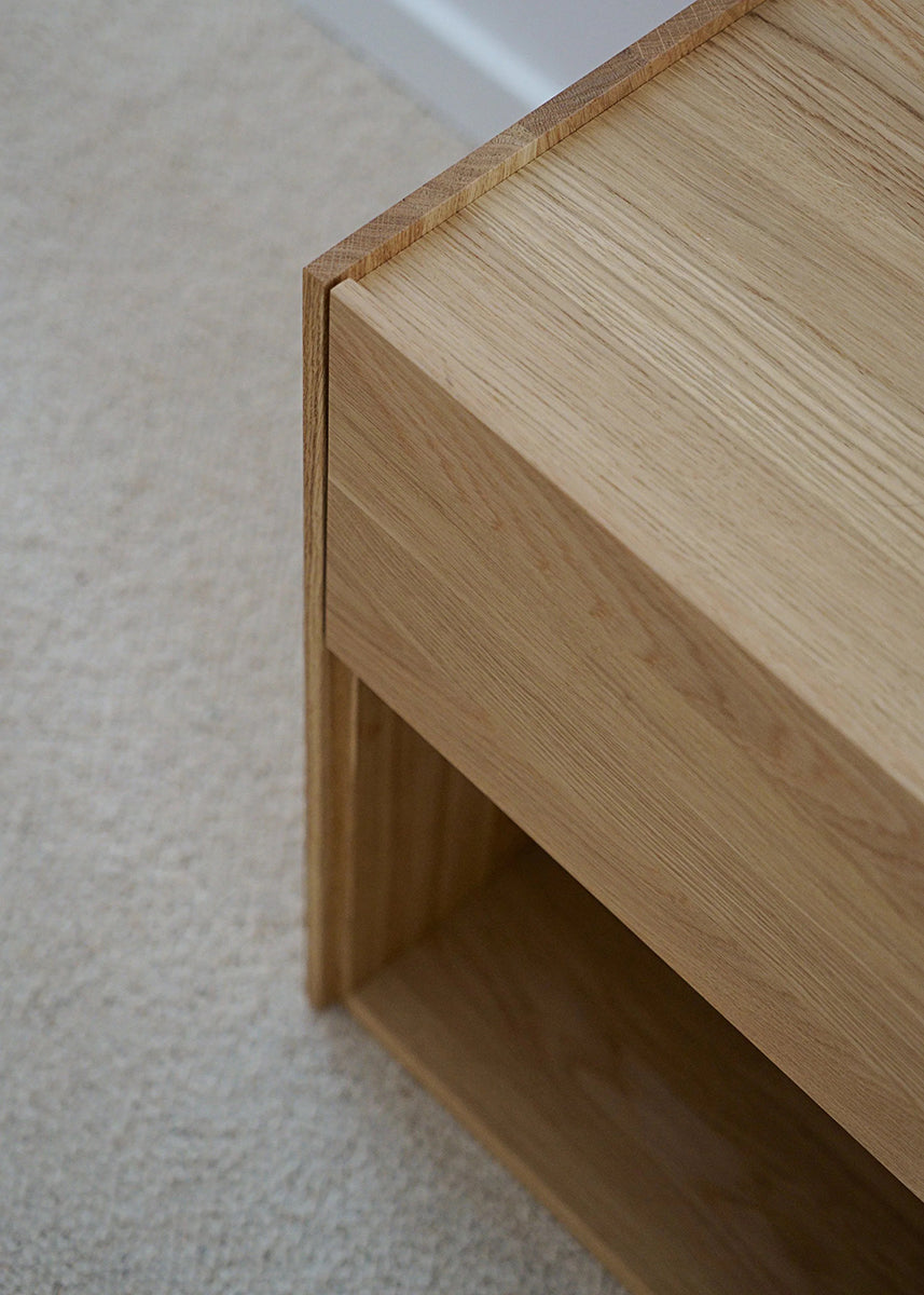 Kari Oak Wood Night Stand