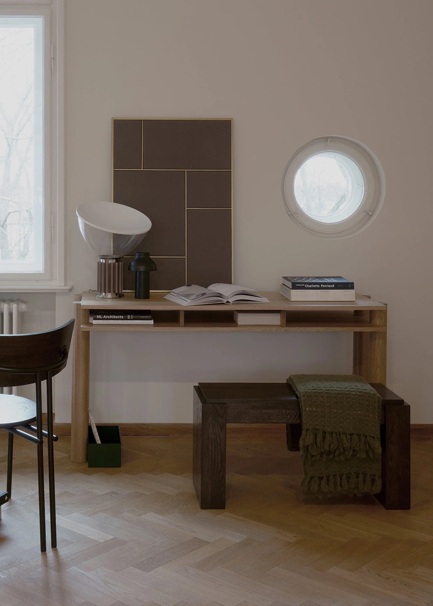 Bold Oak Wood Desk