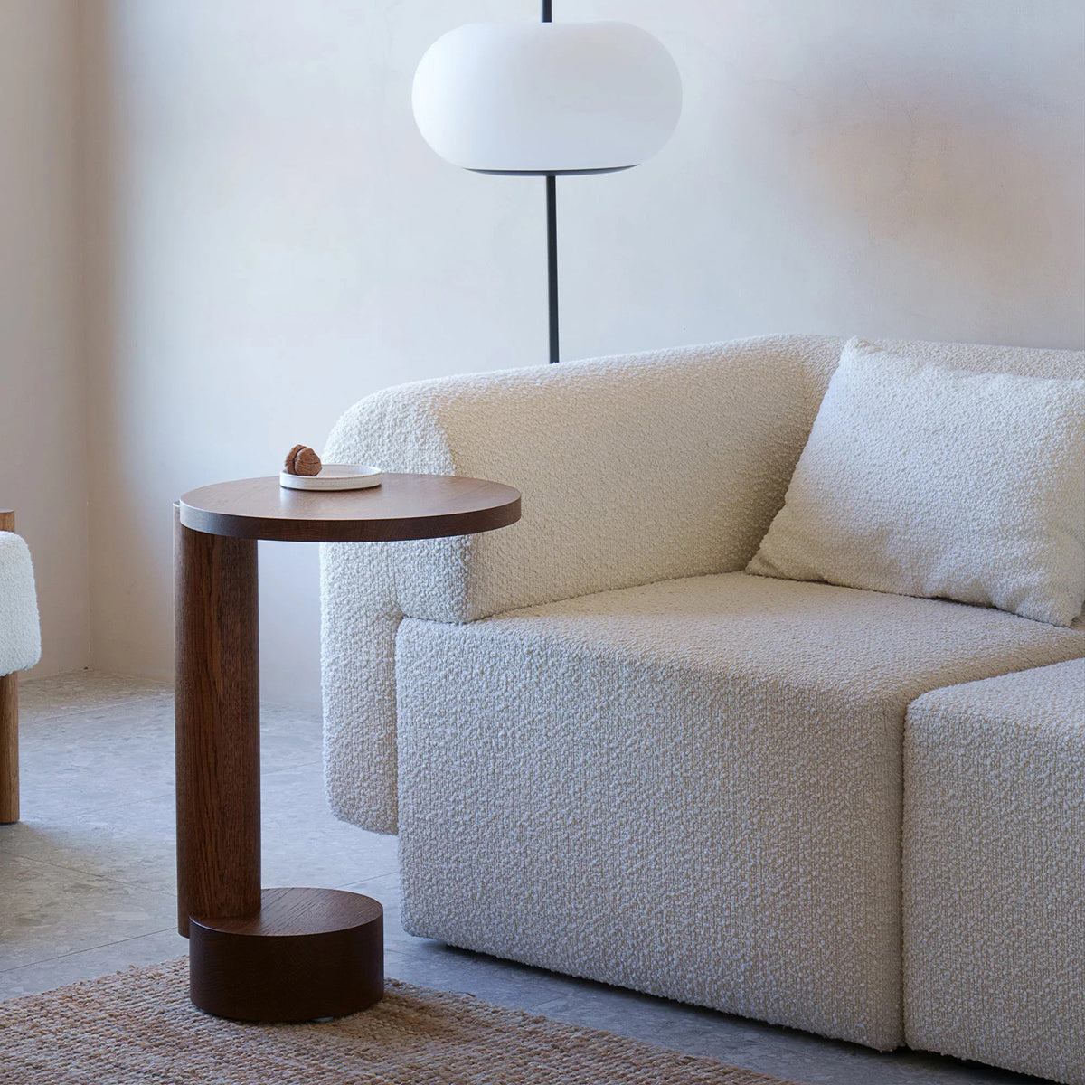 Bold Oak Wood Side Table