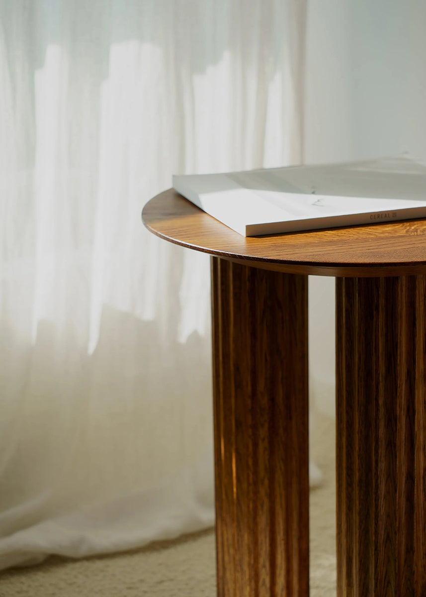 Filar High Oak Wood Side Table