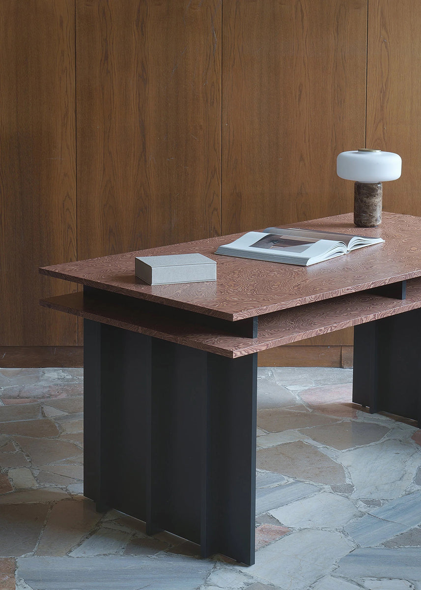 Piato Muscato Desk