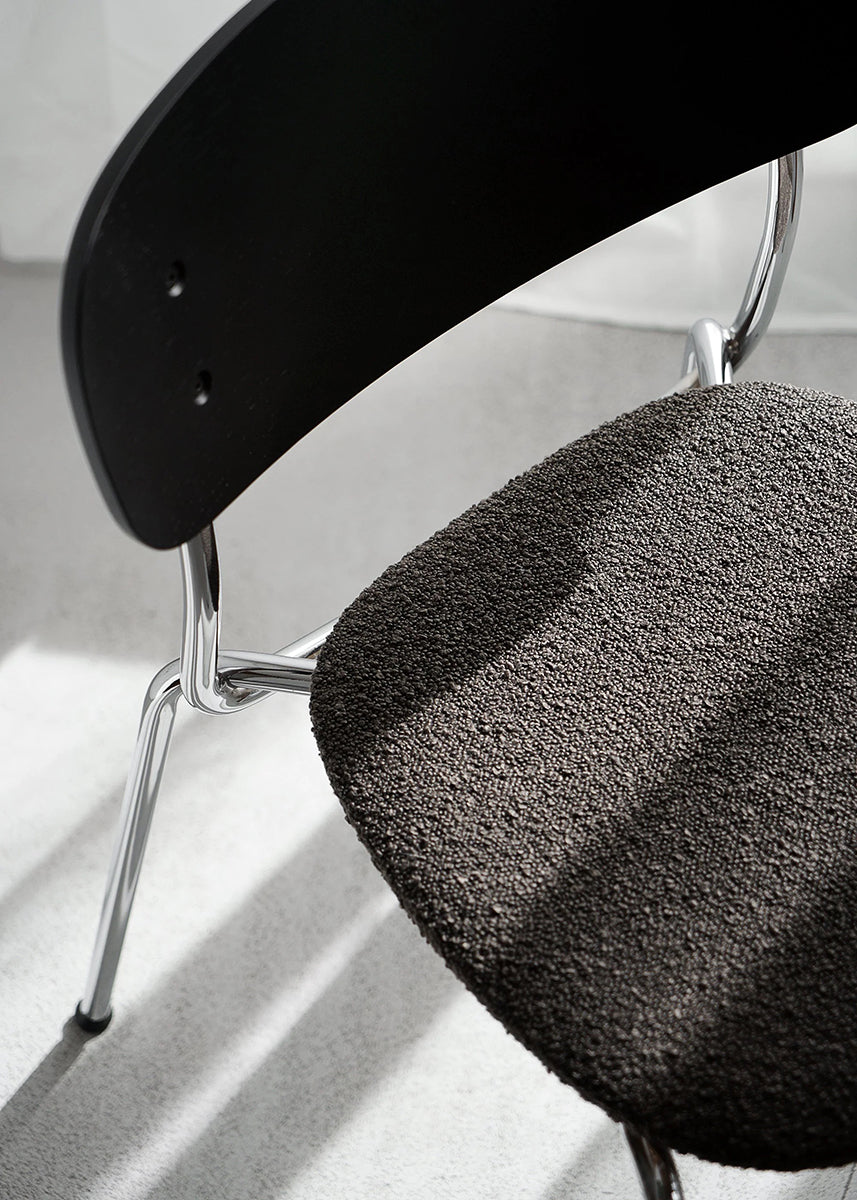 Splot Soft Chrome Chair