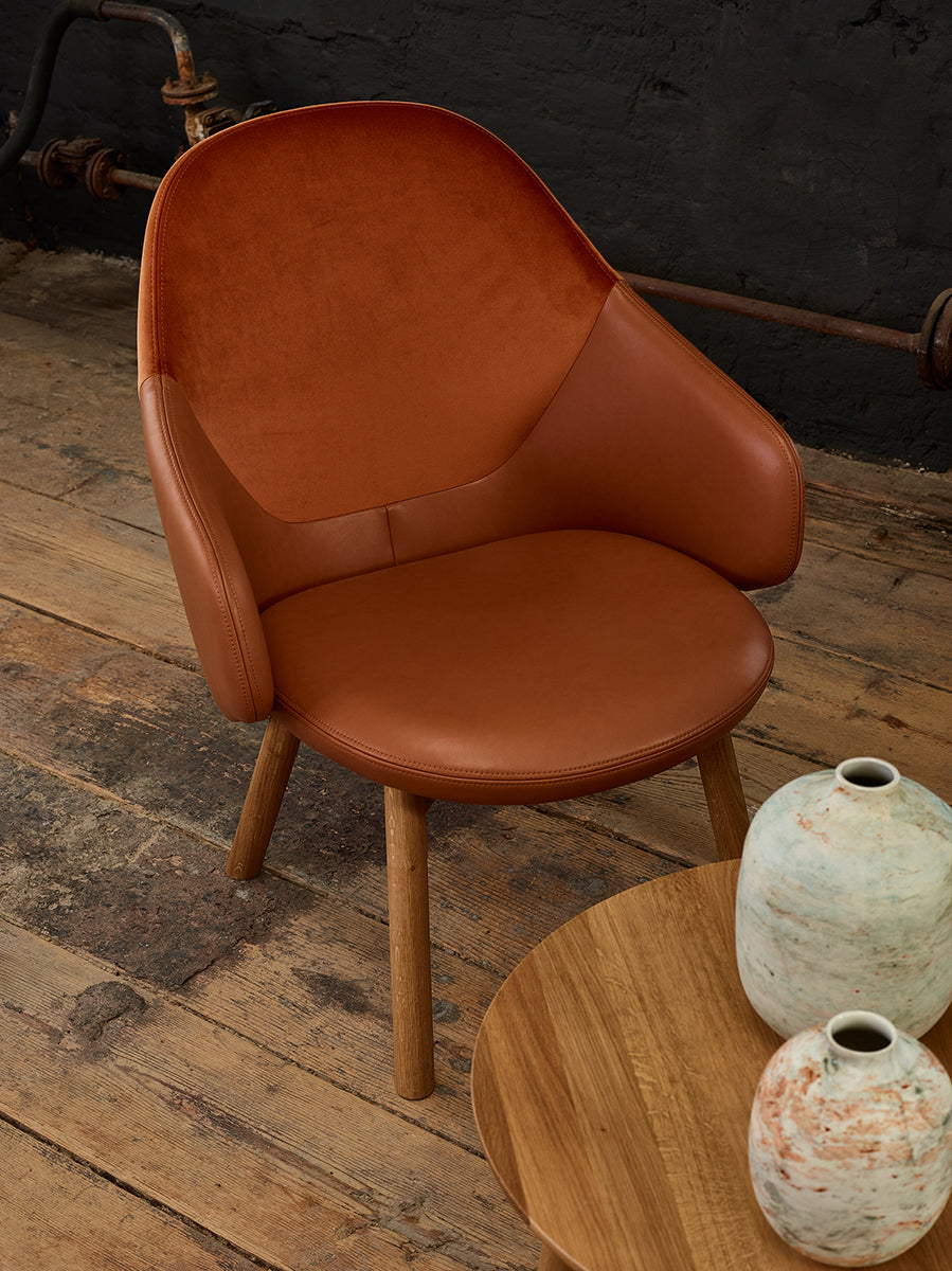 Albu Upholstered Lounge Armchair - za duza ilosc wariantow - WOO .Design