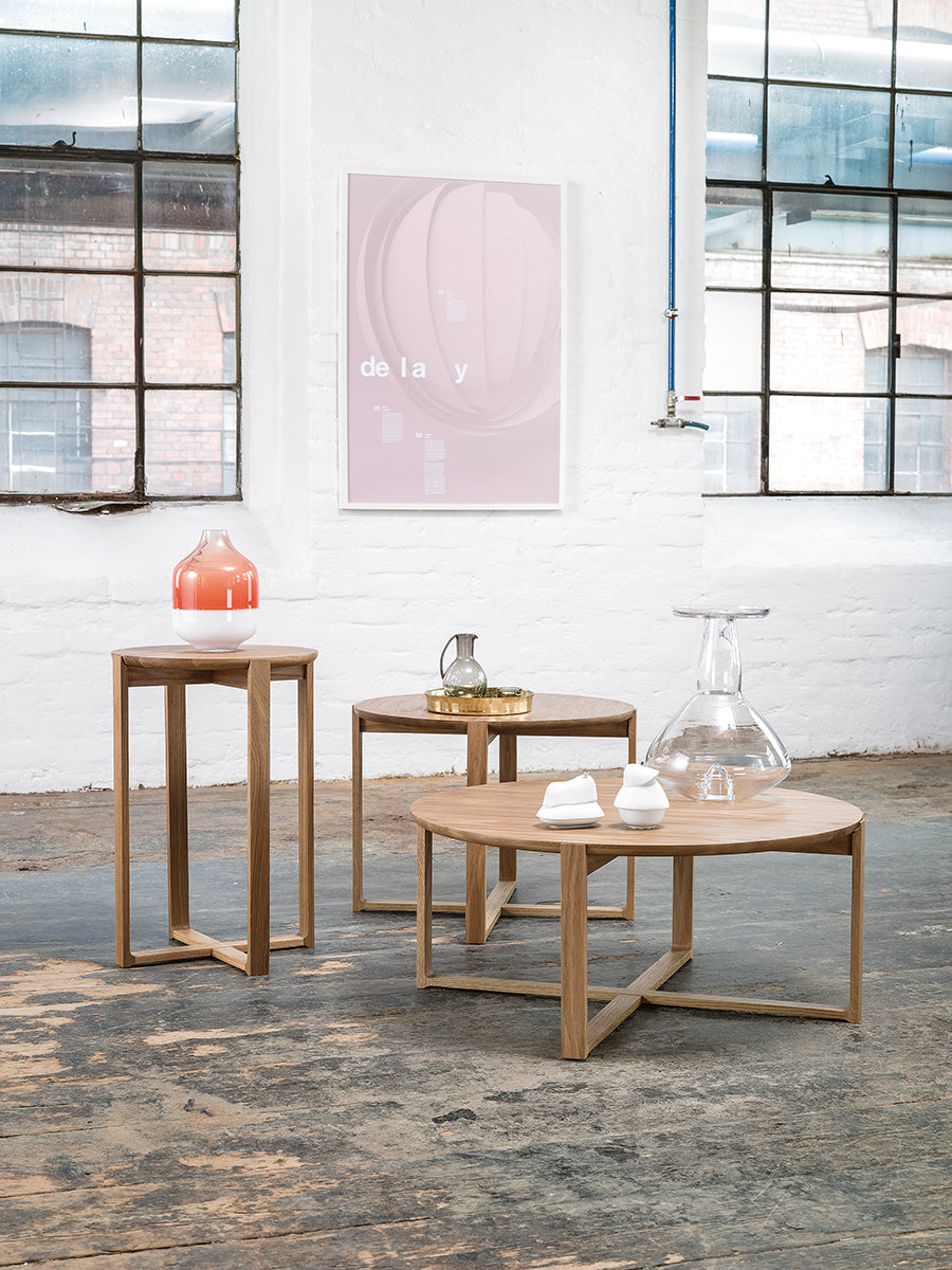Delta 724 Coffee Table - WOO .Design