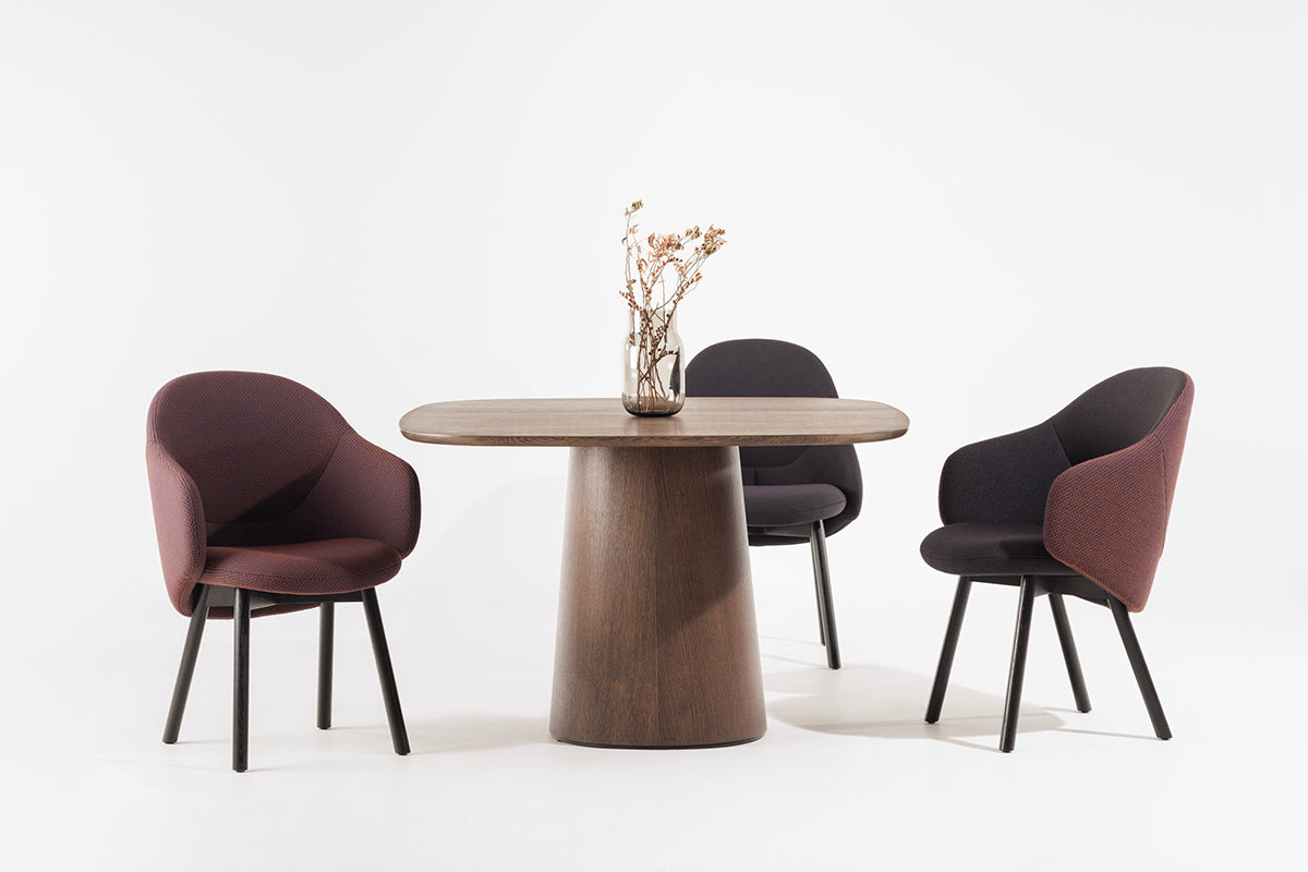 P.O.V. 462 Spherical Dining Table