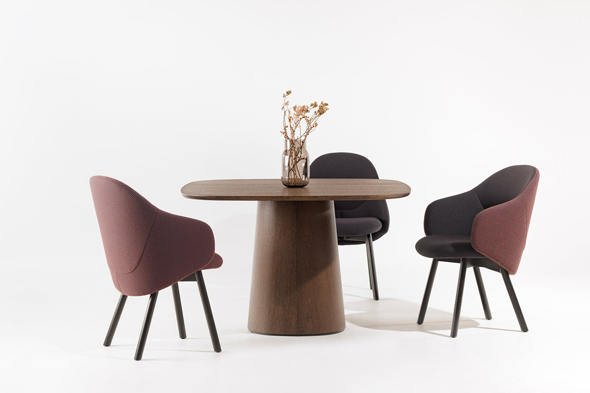 P.O.V. 462 Spherical Dining Table