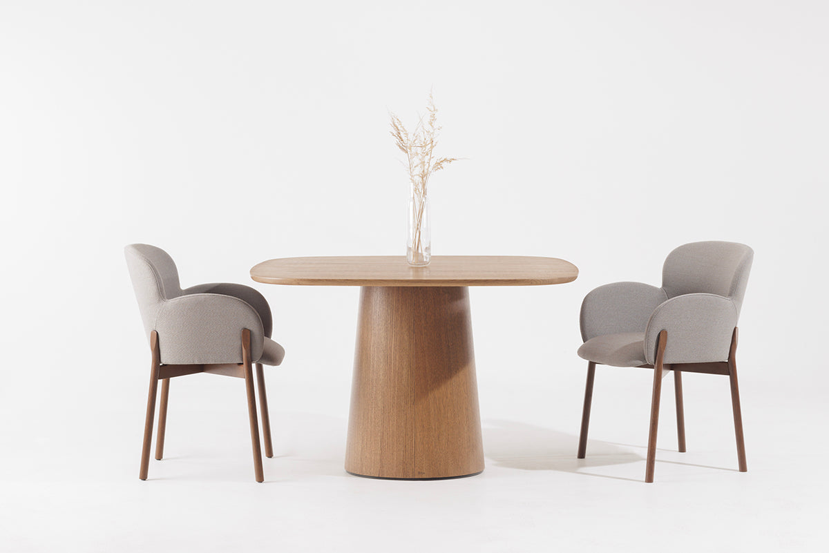 P.O.V. 462 Spherical Dining Table