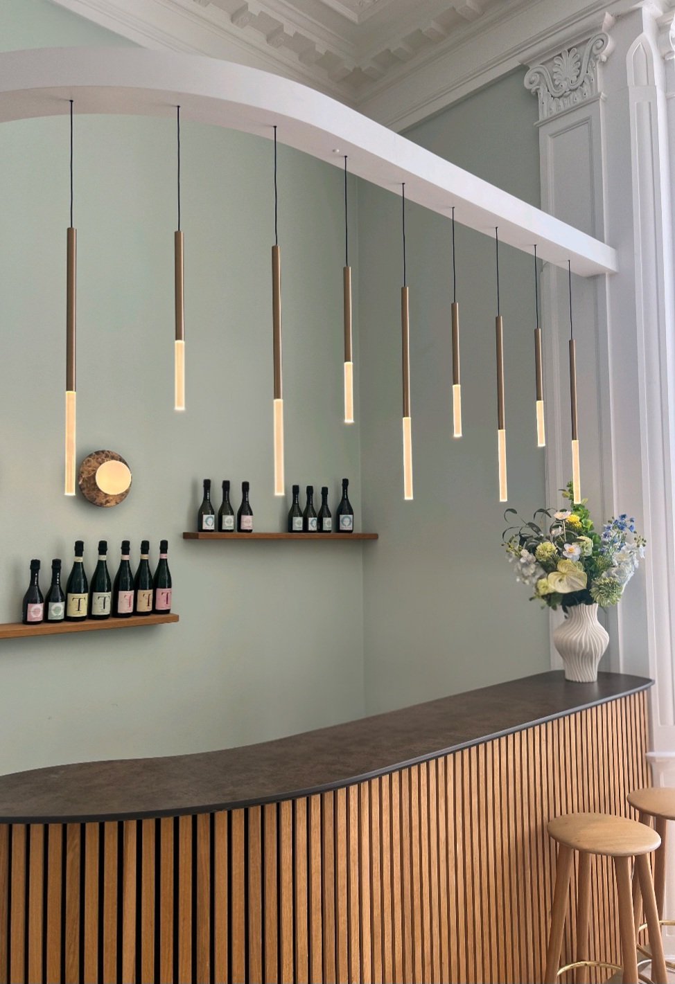 Gesture Tall Pendant Lamp