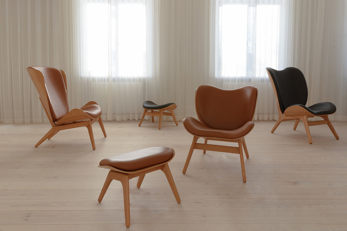 A Conversation Piece Leather Low Lounge Chair - WOO .Design