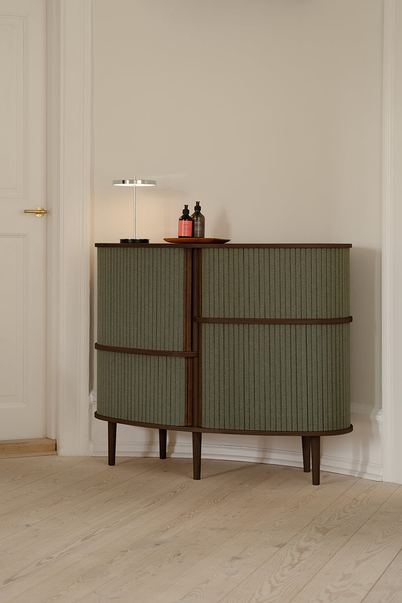Audacious Highboard