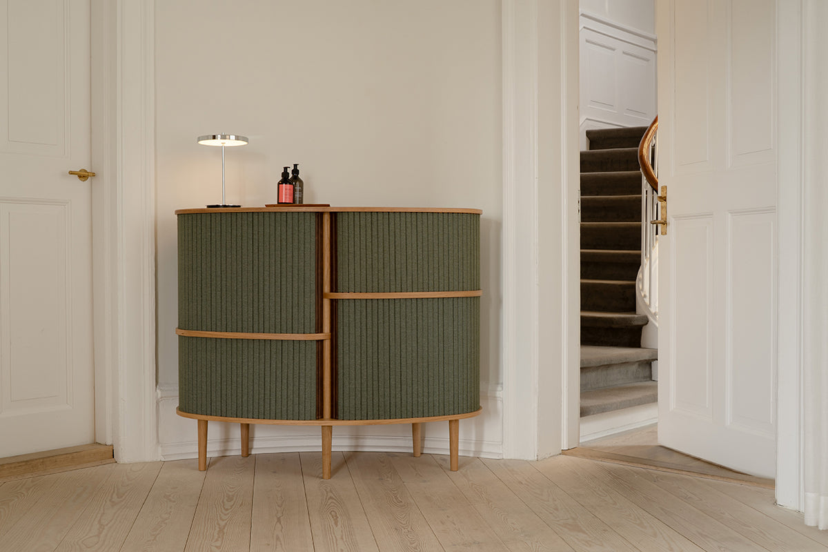 Audacious Highboard