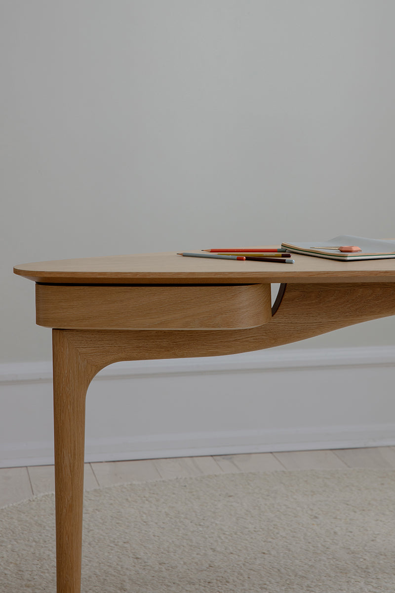 Duende Oak Desk