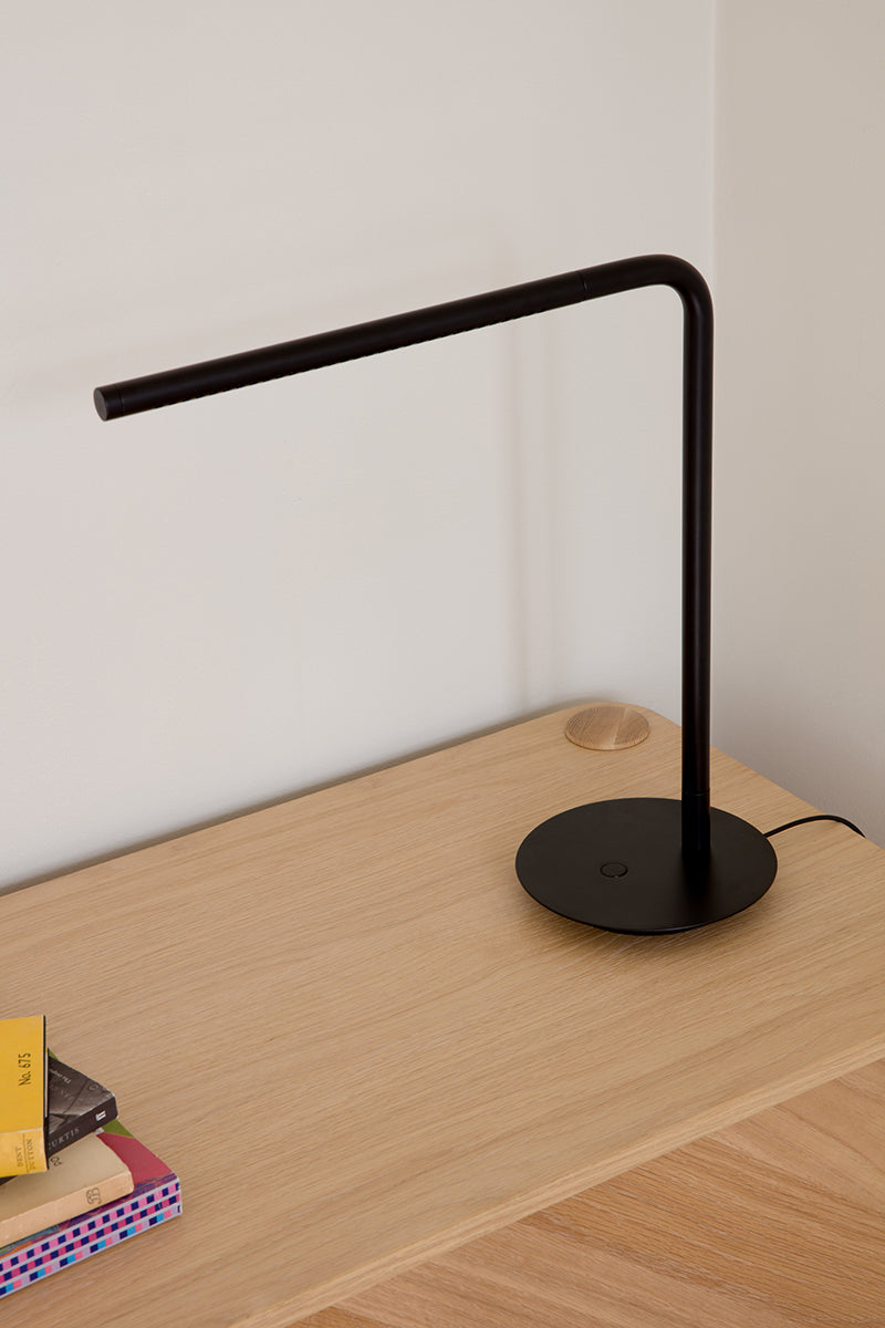 Omni Table Lamp - WOO .Design