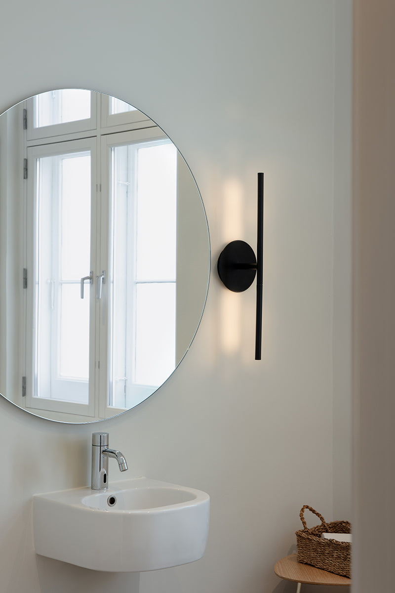 Omni Wall Lamp