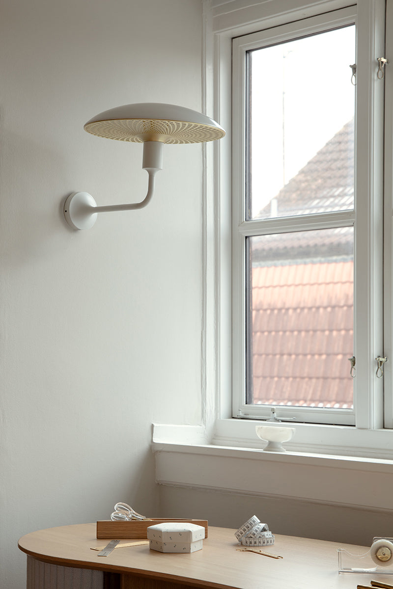 Sante Wall Lamp - WOO .Design