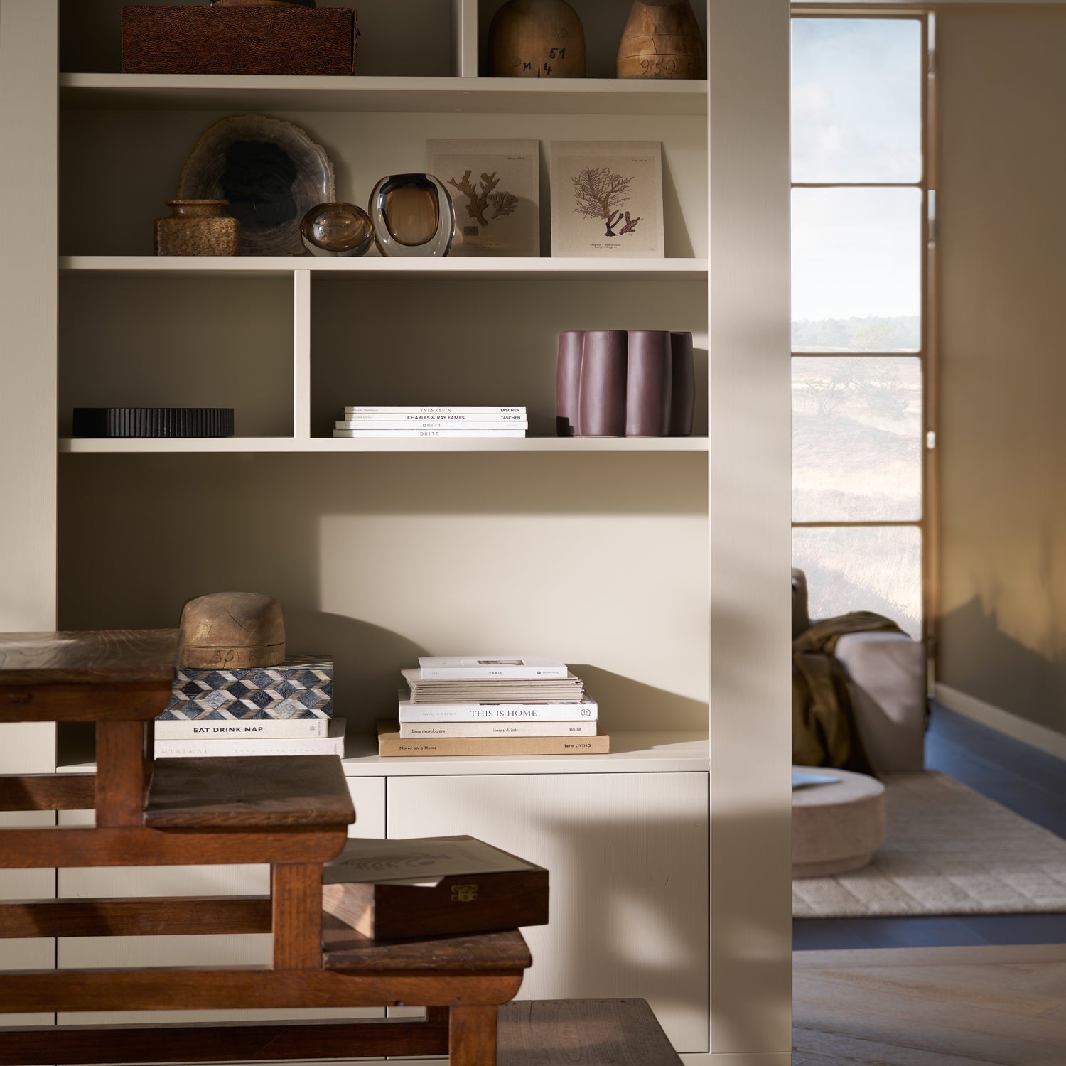 Wallcover Dust 2 Doors Wall Cabinet