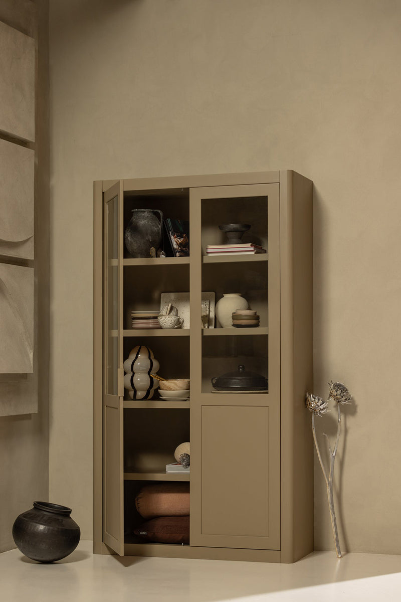 Gunnar Showcabinet