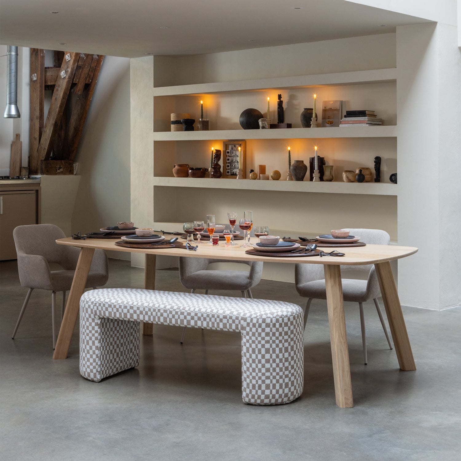 Jacob Sand Pattern Chess Bench