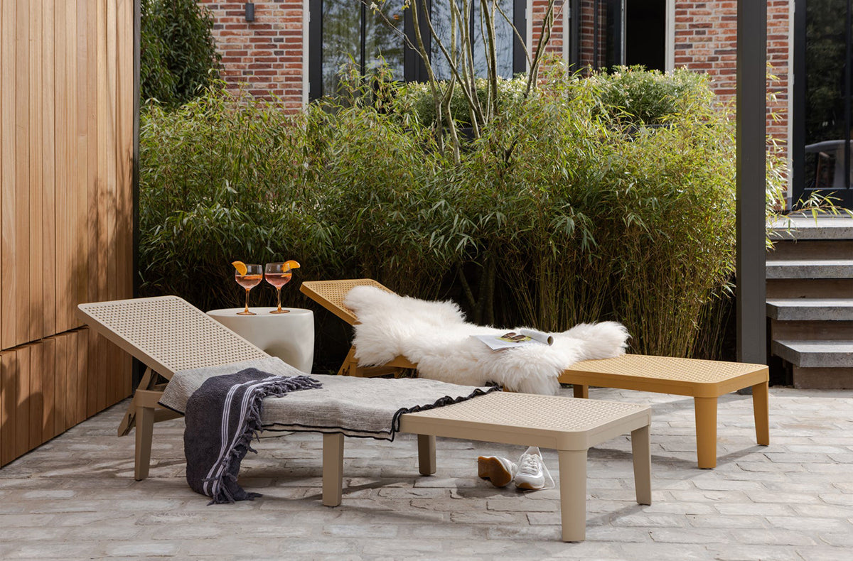 Jinte Lounger Garden