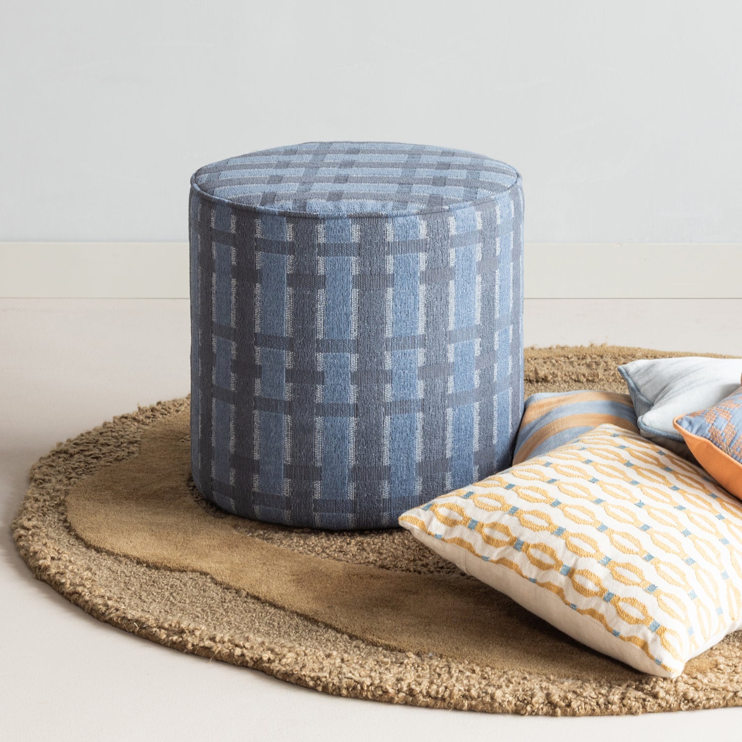 Lira Velvet Cushion (4/Set)