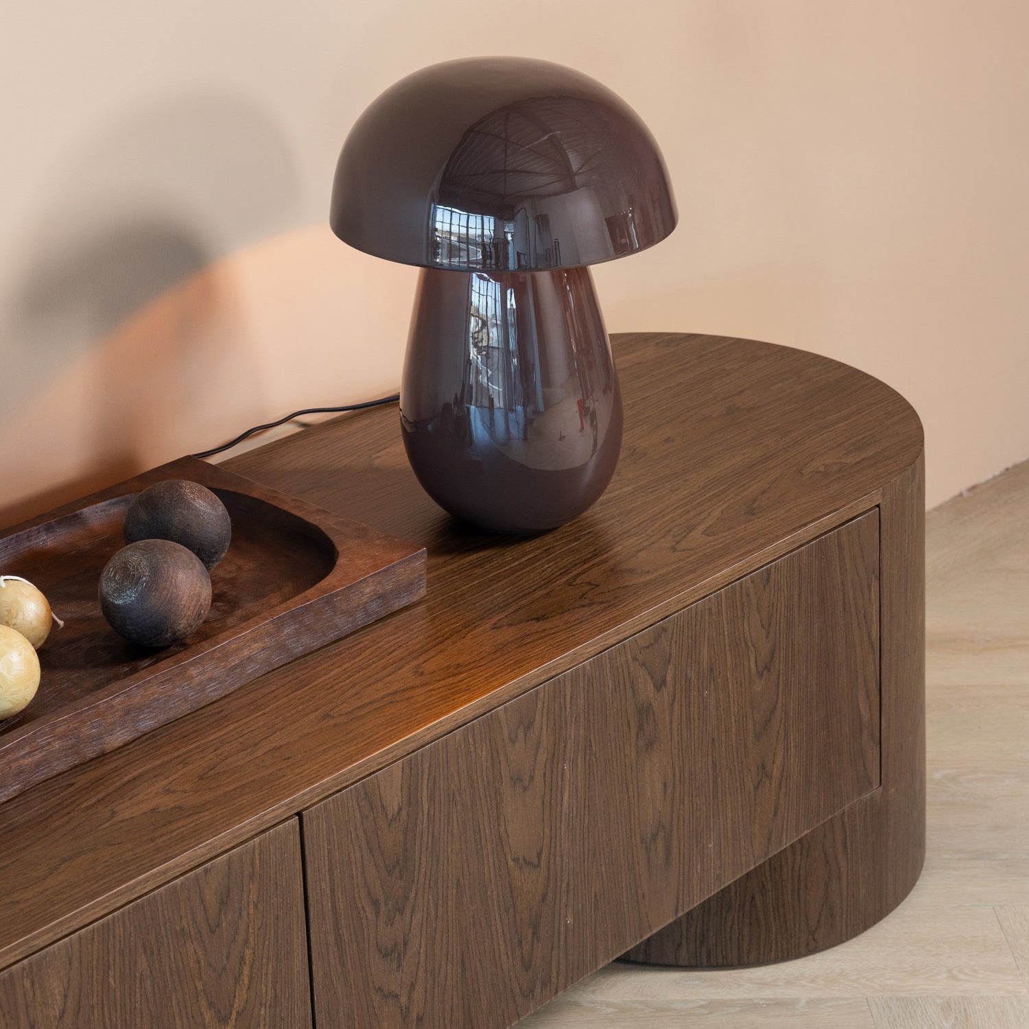 Lumor High Gloss Table Lamp
