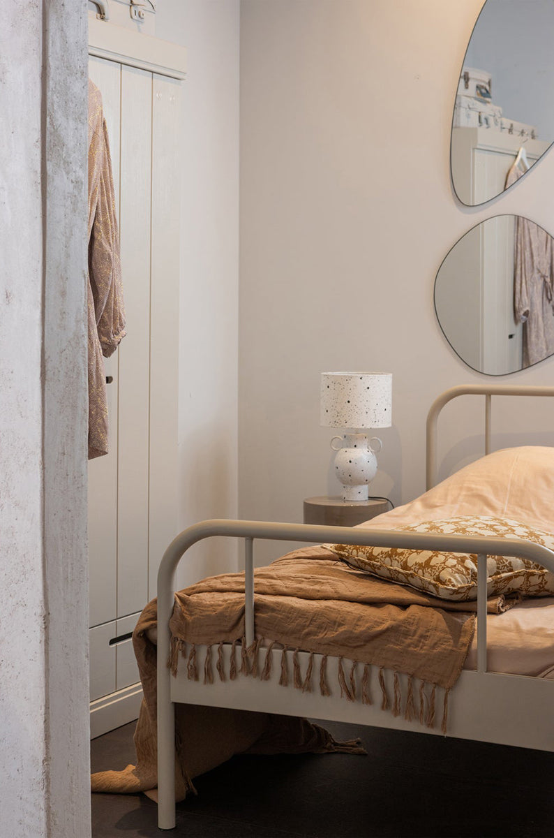 Mata Sand Metal Single Bed