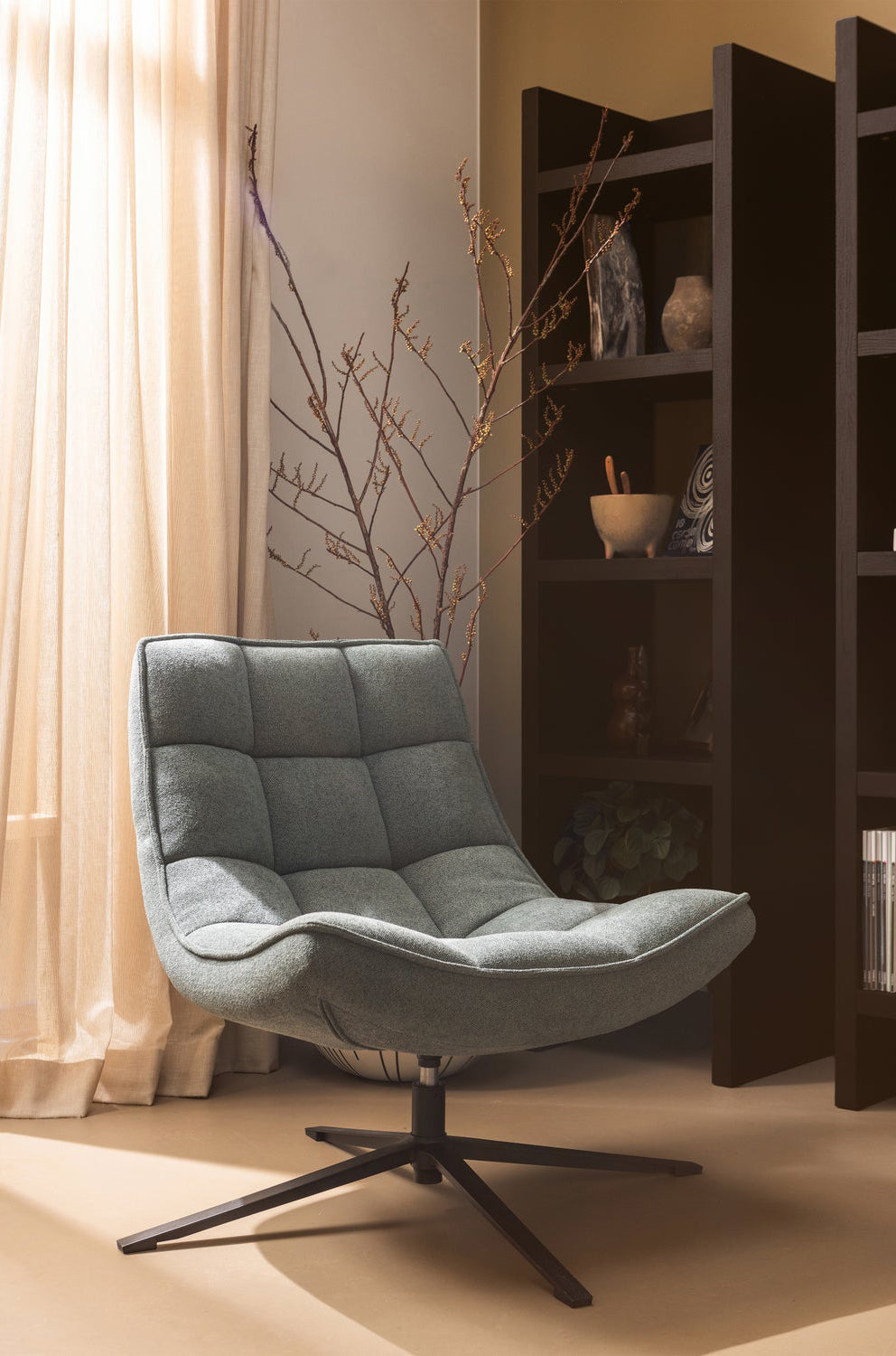 Maudi Swivel Armchair